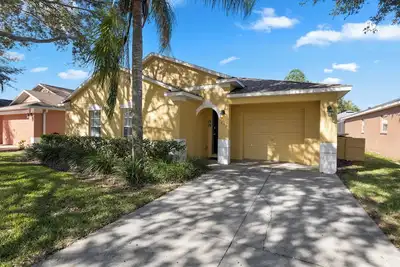 Image de Charming 3-bedroom house with WiFi and Ac in Clermont