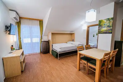 Image de Apartment Lahinja with Indoor Pool & Wellness Area
