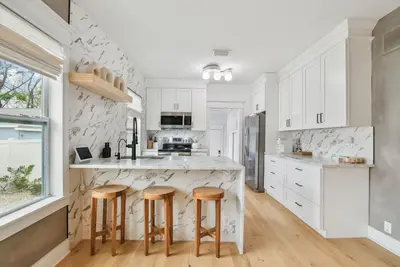 Image de Casa Cayuga - Fire Pit + Gym + Central Location