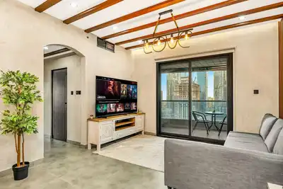 Image de Luxury 2br Apartment with Full Marina Views