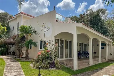 Image de Ocean and Beachfront, 15 Minutes to Downtown Cozumel