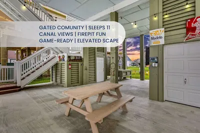 Image de New*Luxury Canal-View Escape | Gated Community, Firepit & Decks