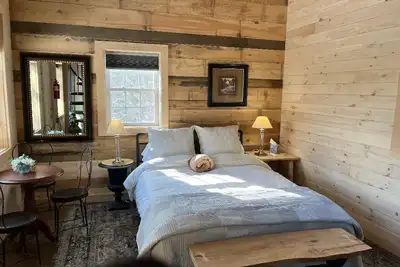 Image de Kilimanjaro Cabin @ Basecamp, sleeps 4