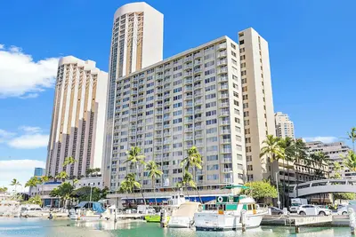 Image de Ilikai Marina @6fl Ocean View and Marina, Renovated