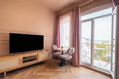 Image de New Residence with Balcony & Stunning view in Galata