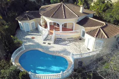 Image de Fantastic villa with private pool and panoramic views of the Mediterranean.