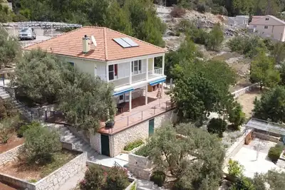 Top family villa for max. 8 p. , by the sea, boat mooring, bicycle hit!
