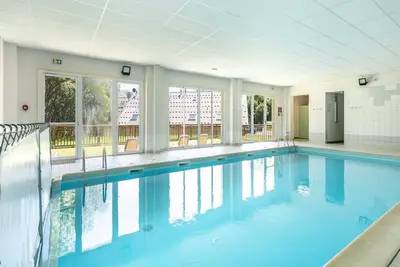 Image de Appartement en France avec Vue & Piscine