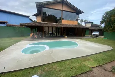 Image de House with pool close to the beach in Barra do Sahy!
