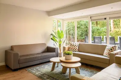 Image de Comfortable bungalow for 8 people with private sauna