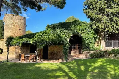 Image de Historic rural masia with pool for max 20 people