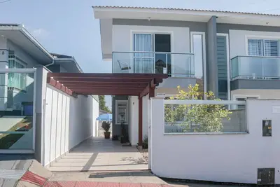 Image de Casa aconchegante perto das praias de Palhoça