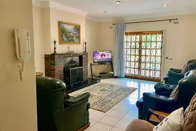 Image de 5 bed villa in the heart of Vainona - 2282