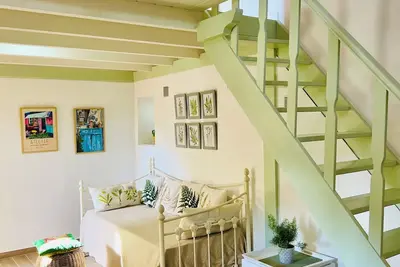 Mikon Studio - White, Sivas