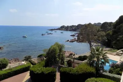 Image de Appartement pieds dans l'eau à Boulouris Saint-Raphaël