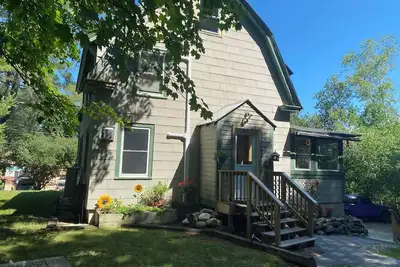 Image de Seasonal rental 25/26 Spacious & Bright- Charming New England home