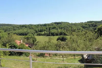 Image de logement au calme a la campagne, proche de la nature, les villes sont proches
