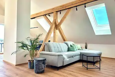 Image de \"Seeblick\" guest house - Bright penthouse apartment on the outskirts of Salzburg