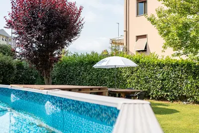Image de Maison de vacances 'Il Piccolo Rifugio' avec piscine privée, jardin privé et Wi-Fi