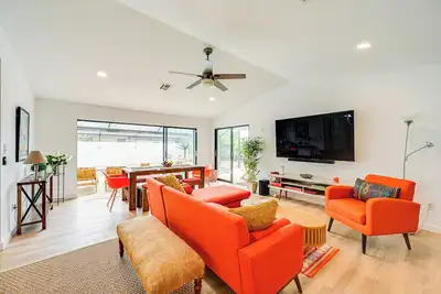 Image de 4 Mi to Ocean: Bonita Springs Oasis w/ Heated Pool