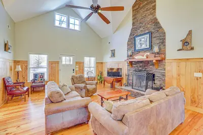Image de Fish, Hike & Relax: Marietta Gem w/ River Access!