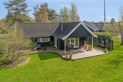 Image de 3 bedroom amazing home in Væggerløse