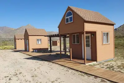 Image de Dark skies and 90 acres of nature - Glamping Pods\/Tiny Houses near Lake Isabella
