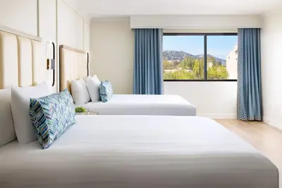 Image de 4 Premium Two Queen, The Anza A Calabasas Hotel, Near Van Nuys Golf Course