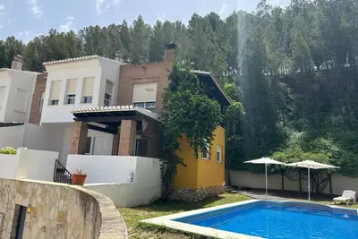Image de Maison de vacances 'Los Pinos' avec vue sur les montagnes, Wi-Fi et climatisation