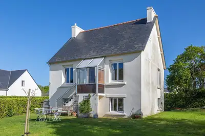 Image de Maison de vacances 'Kan Ar Mor, 300m De La Plage' avec terrasse privée, jardin privé et Wi-Fi