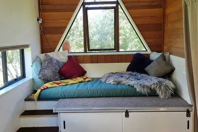 Image de The Santuary, spacious Tiny home nestled in the mountains