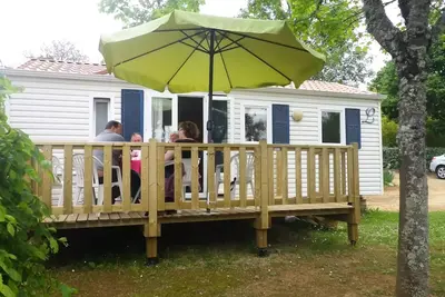 Image de Résidence Mobile Confort avec terrasse 5 personnes