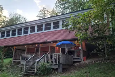 Image de Lovely cottage with sauna and hot tub in Grafton