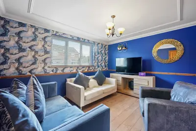 Image de Detached Luxe House in Ashford with Hot tub