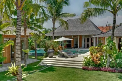 Image de Luxurious Beachside Villa in Canggu - 100m to beach!