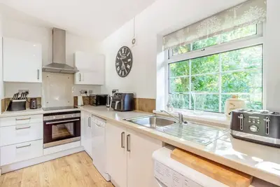 Image de Cowbridge Cottage with shared swimming pool