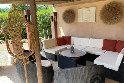 Quiet finca paradise in the heart of the island with large pool and garden
