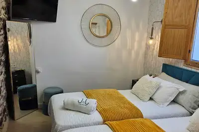 Image de Rural House El EdĂ©n with Swimming Pool and Hydromassage Shower in Barrio JudĂo de Montánchez