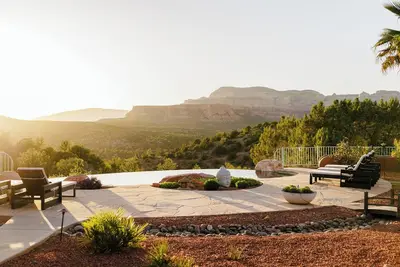 Sedona's Best Villa - Best Views, Sunsets, Pool