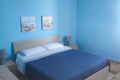 Image de Direct and private entrance to the beach,