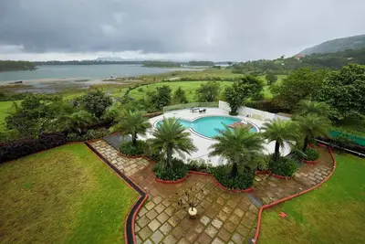 Image de Ananta Villa: Luxe Lakefront Escape with 5-Star Comfort Near Mumbai!
