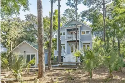 Image de 310 Nbhw: 4  Br, 3  Ba House in Bald Head Island, Sleeps 10