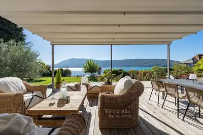 Image de Villa Belle Rive - Villa les pieds dans l'eau