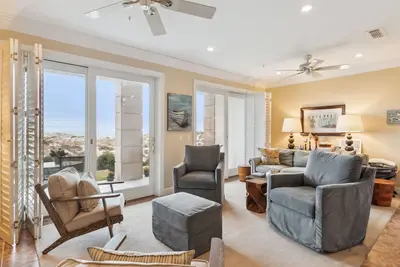 Image de 5209 Sea Chase - 3 Br Oceanfront Townhome