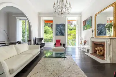 Image de Nice city center close to the beach, outstanding apartment viewing sunny garden