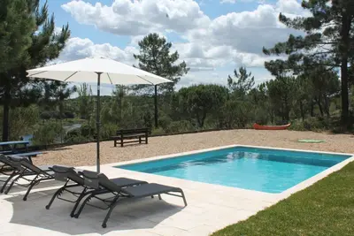 43- Lake House