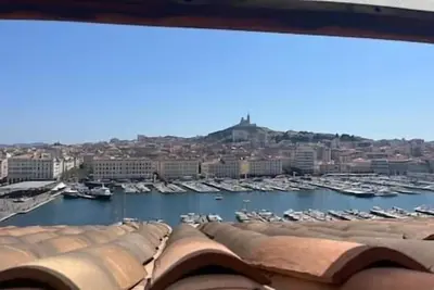 Image de La Petite Lucarne Vieux Port centre Marseille / Panier