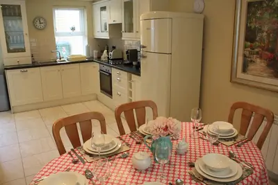 Image de No 3 Fair Hill House -Town Centre 5 minute walk Free Parking\/WiFi sleeps 6