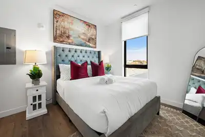 Image de Luxury 2br Next to the Airport 0233