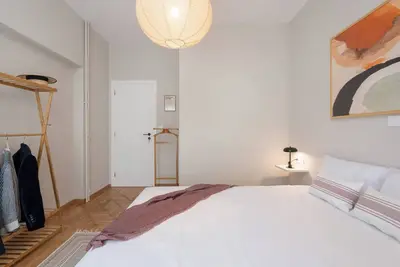 Image de Metro Living: 1-Br Modern Haven